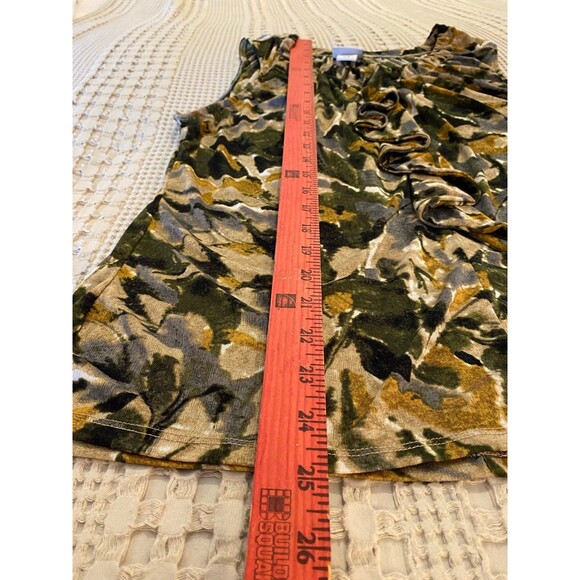 Jaclyn Smith Blouse Sz Large Top Sleeveless Ruffle Front Green Rounded Neckline - Picture 8 of 8